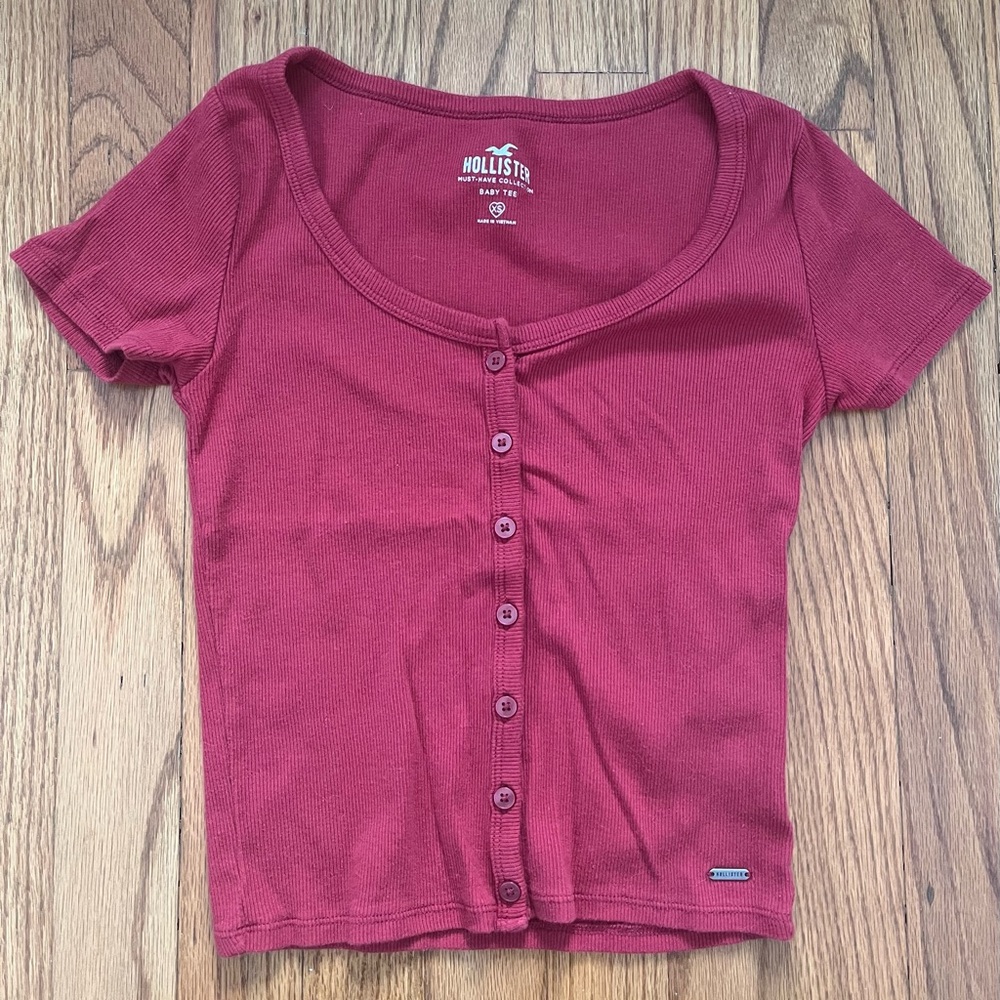 Hollister Red Burgundy Women’s Top